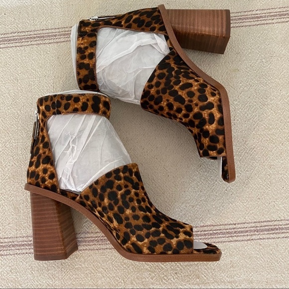 NEW 1. State Leopard Print Suede Ankle Strap - Picture 1 of 8